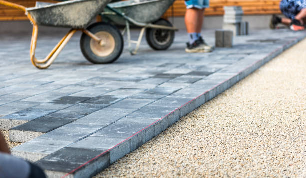 Best Concrete Driveway Installation in Le Grand, CA