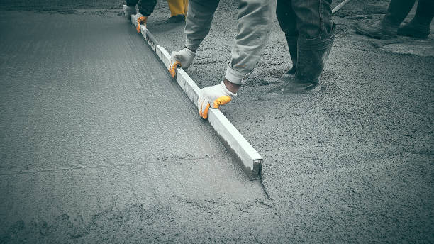 Best Concrete Sidewalk Installation in Le Grand, CA